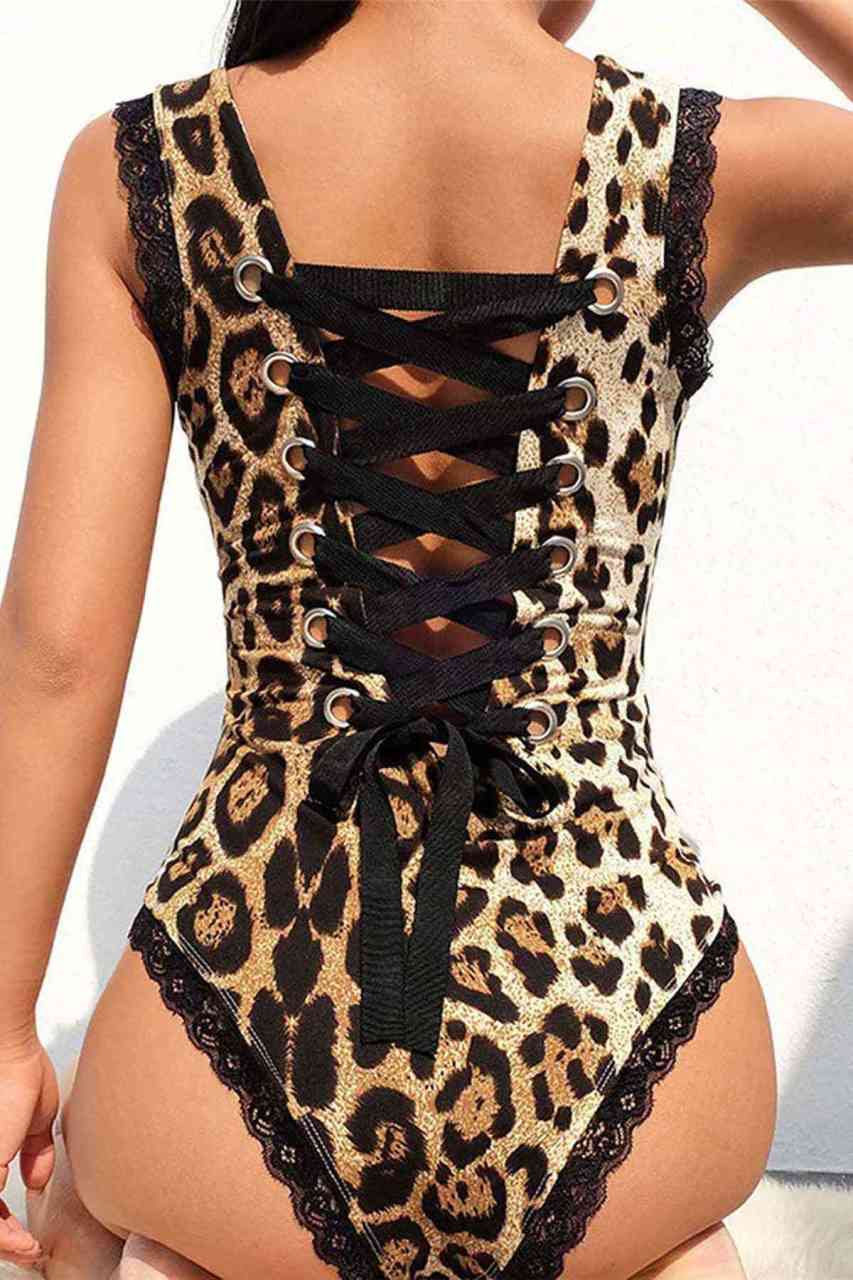 Merry See Sırt Detaylı Leopar Body Gecelik iç giyim Çok Renkli