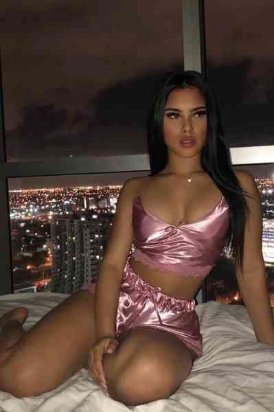 Merry See Saten Dantelli Şortlu Pijama Takım Pembe