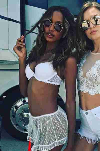 Angelsin Tül Trasparan Pareo Plaj Şortu Beyaz