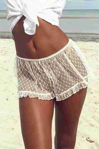 Angelsin Tül Trasparan Pareo Plaj Şortu Beyaz